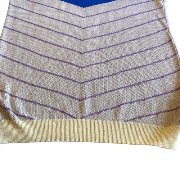 NWOT White Modcoth Chevron Pattern Cap Sleeve Sweater - Picture 4 of 12